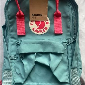 New Kanken Fjallraven mini backpack